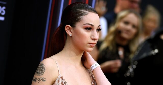 Bhad Bhabie enthüllt ihren Kampf gegen den Krebs und fordert Trolle auf, mit den „schlimmsten Geschichten“ über ihr Gewicht aufzuhören

