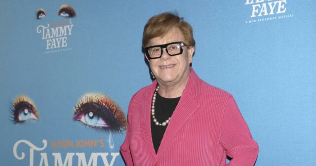 Elton Johns Musical „Tammy Faye“ wird nur wenige Tage nach seinem Broadway-Debüt eingestellt

