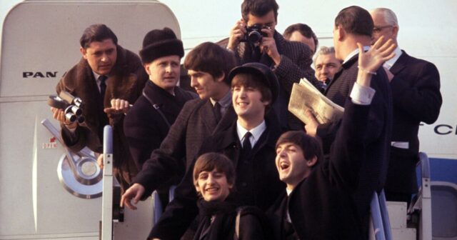 Rezension: „Beatles '64“ zeigt Unguarded Band im Rampenlicht der USA

