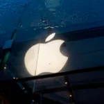 Ehemaligen Apple-Mitarbeitern wird vorgeworfen, ein Wohltätigkeitsprogramm betrogen zu haben