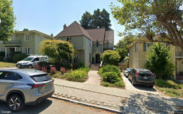 Abgeschlossener Verkauf in Oakland: 2,2 Millionen US-Dollar für ein Haus mit vier Schlafzimmern

