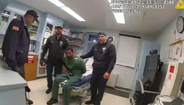 New York: Der Tod eines Häftlings im Gefängnis, die brutale Folter der Polizisten kam ans Licht

