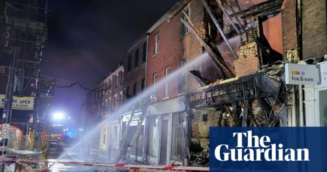 Das historische Thomas-Hardy-Gebäude in Dorchester wurde durch einen Brand beschädigt

