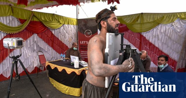 Licht am Ende des Tunnels: Mobile Tuberkulose-Screenings geben Pakistans Bergleuten eine Chance zum Kampf

