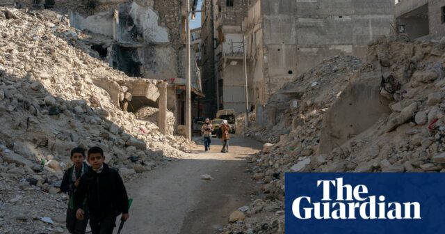 Innerhalb von Aleppo ließ die Stadt Assad verrotten, als Zeichen für den Preis des Aufstands

