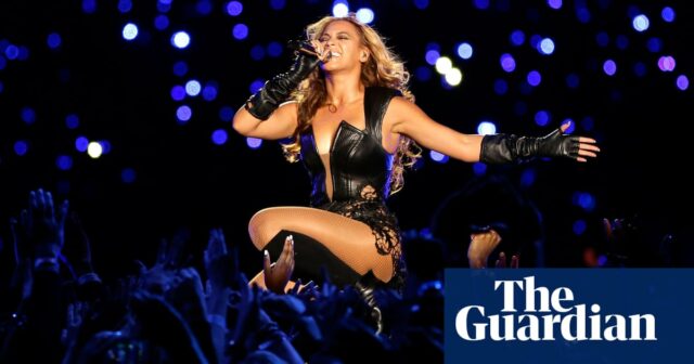 Wann sind die NFL-Weihnachtsspiele und wann tritt Beyoncé auf?

