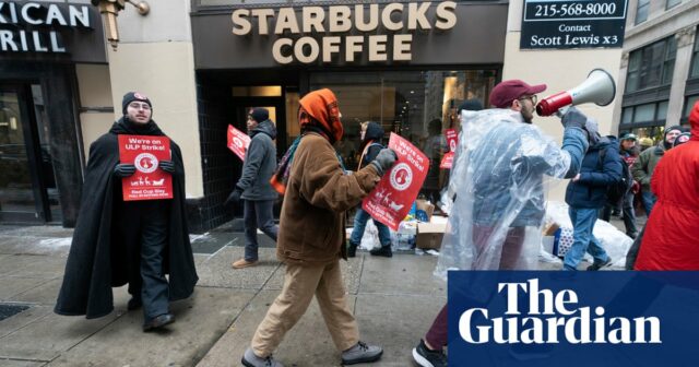 Das Gericht lehnt die Anfechtung von Starbucks gegen die Entscheidung des US-Arbeitsausschusses ab, wonach das Unternehmen illegal Baristas entlassen habe

