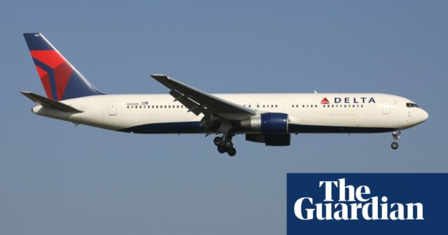 Die blinde Passagierin auf dem Flug von New York nach Paris behauptet, es sei nicht ihr erster Versuch gewesen

