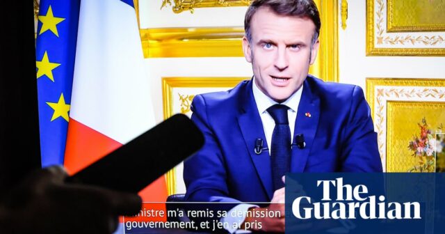 Der trotzige Macron verspricht, als französischer Präsident zu bleiben und innerhalb weniger Tage einen Premierminister zu ernennen

