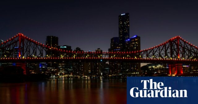 Hochstimmung: Der Versuch, Alkohol auf der Story Bridge in Brisbane zuzulassen, ist für einige eine große Herausforderung

