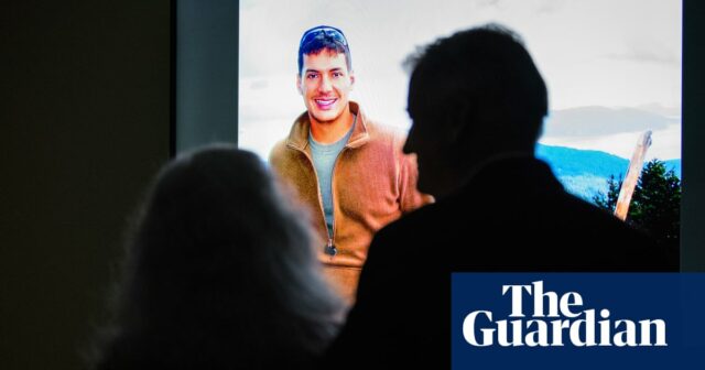 Mutter sagt, der vermisste amerikanische Journalist Austin Tice sei in Syrien noch am Leben

