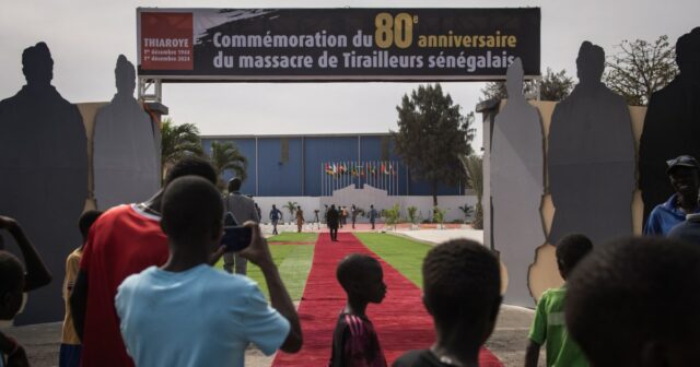 Geht Francafrique zu Ende? Warum Senegal die militärischen Beziehungen zu Frankreich abbricht

