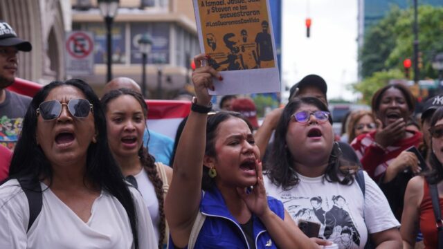 Ecuador bestätigt, dass die verkohlten Leichen von vier vermissten Jungen stammen

