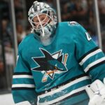 Vanecek von den Sharks fällt nach einem unglücklichen Spiel auf unbestimmte Zeit aus; Askarov erinnerte sich