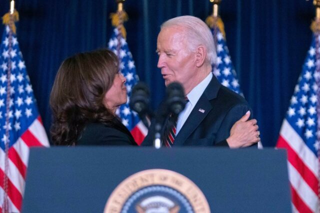 Biden und Harris danken den großen demokratischen Spendern und ermutigen sie, sich nach der harten Niederlage gegen Trump weiterhin zu engagieren

