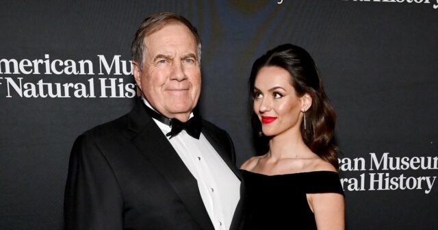 Bill Belichick kann beim Date-Foto mit Jordon Hudson die Augen nicht offen halten

