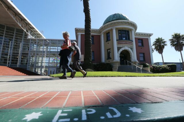 In Emeryville nehmen die politischen Spannungen zu

