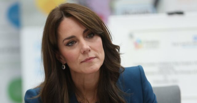 Kate Middleton denkt in einem herzlichen Weihnachtsbrief über „harte Zeiten“ nach

