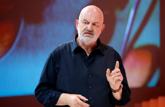 Werner Vogels, CTO von Amazon, spricht über den Kampf gegen Fehlinformationen, Technologiesucht und kleine Atomreaktoren

