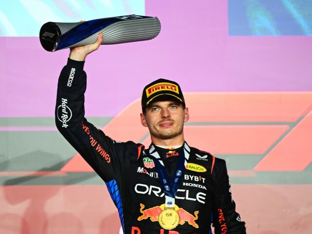 Verstappen gewinnt den Großen Preis von Katar, nachdem McLaren sich den Teamtitel nicht sichern konnte

