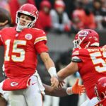 Patrick Mahomes humpelt wegen einer Knöchelverletzung vom Spiel Chiefs vs. Browns weg