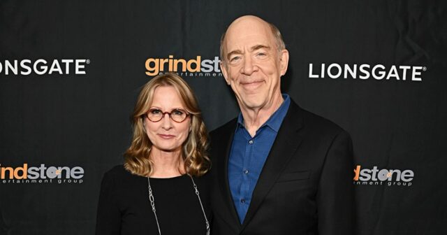 JK Simmons und seine Frau Michelle Schumachers Beziehungszeitleiste

