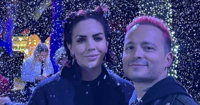 In Katie Maloneys Weihnachtsfest mit ihrem Freund Nick Martin – und seiner Mutter

