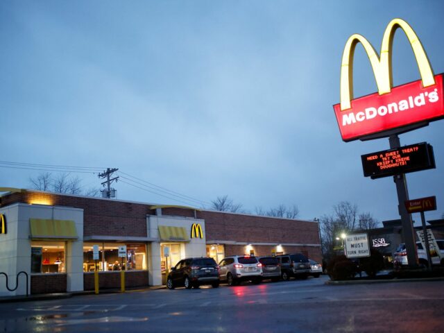 Nach der Verhaftung von Luigi Mangione greift Google auf schlechte McDonald's-Bewertungen zurück

