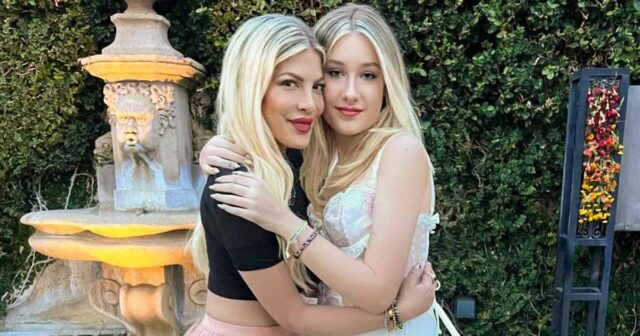 Tori Spelling „weinte wie ein Baby“, als Tochter Stella anfing zu fahren

