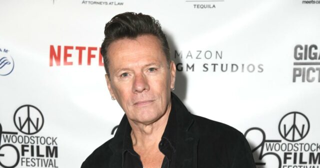 Larry Mullen Jr. von U2 sagt, Dyskalkulie erkläre, warum er „gequält“ aussehe

