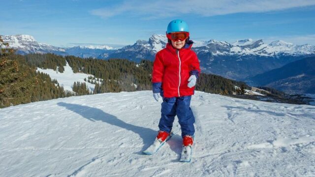 Lassen Sie Ihre Kleinen in den besten Kinder-Skischuhen gleiten

