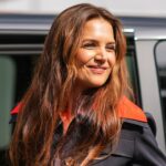 Der praktische Tragetaschen-Look für unterwegs von Katie Holmes kostet nur 29 US-Dollar