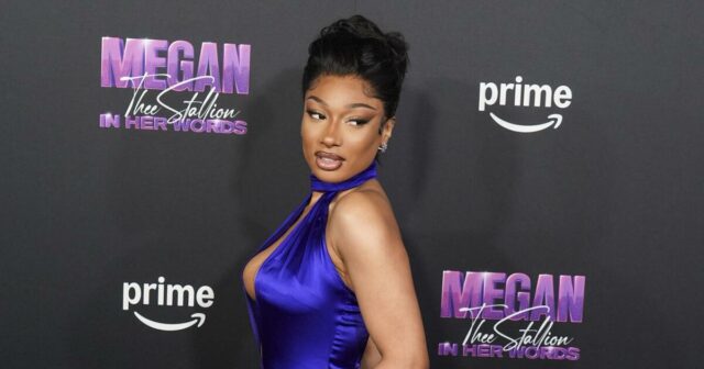 Megan Thee Stallion erzählt dem Gericht, dass Tory Lanez sie weiterhin hinter Gittern belästigt

