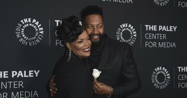 „Community“-Star Yvette Nicole Brown heiratet Schauspieler Anthony Davis: „Er ist der Richtige für mich“

