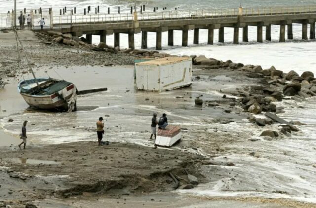 massive waves are pummeling the coasts of ecuador and peru photo afp