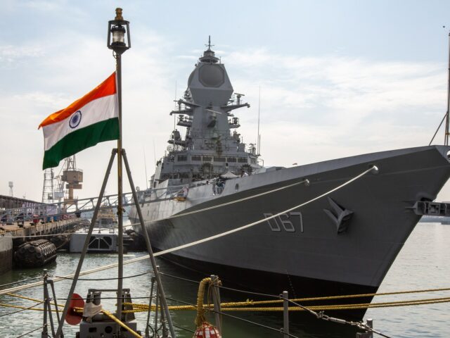 Indiens Marine erweitert ihre Flotte mit Blick auf die Rivalität im Indischen Ozean

