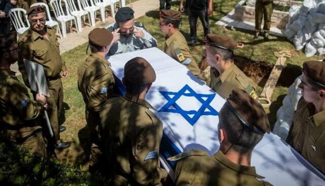 Israelische Soldaten haben unschuldige Palästinenser zum Märtyrer gemacht, leiden unter Depressionen und nehmen an Selbstmord zu

