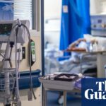 In England vervierfachen sich die Krankenhauseinweisungen wegen Grippe, da NHS-Chefs vor einer „enormen“ Belastung warnen