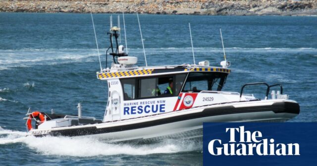 Pilot und Passagier getötet, als Leichtflugzeug vor der Küste von New South Wales ins Meer stürzte

