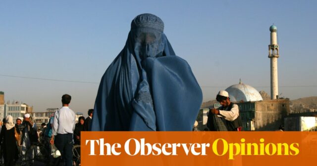 Während die Taliban ihre Türen für den Tourismus öffnen, schließen sie ihre Fenster für Frauen | Catherine Bennett

