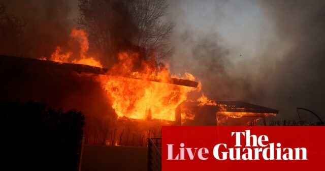 Ein sich schnell ausbreitender Waldbrand, angefacht durch einen „lebensbedrohlichen“ Sturm, fegt über Südkalifornien – Live-Updates

