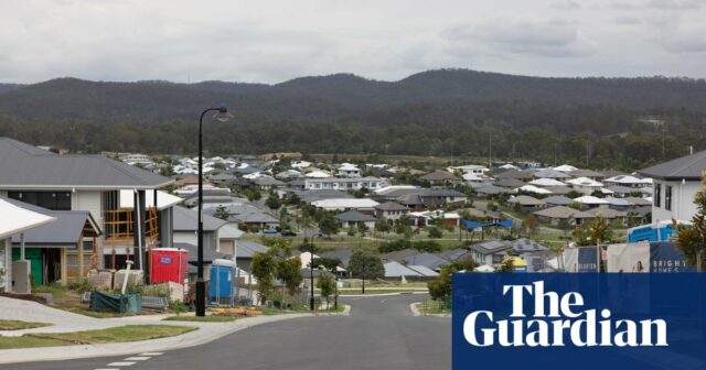 „Wir wollen die ganze Wahrheit“: Bewohner einer Stadt in Queensland, die von schlechtem Geruch geplagt werden, befürchten, dass die Untersuchung die Luft nicht reinigen wird

