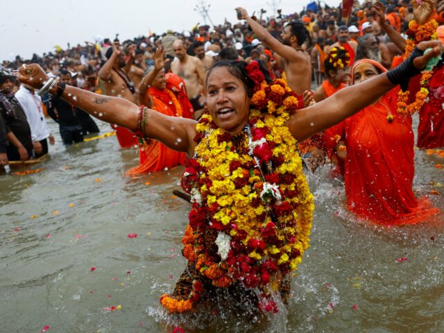 Bisher wurden schätzungsweise 20 Millionen für Maha Kumbh Mela in Indien gesammelt

