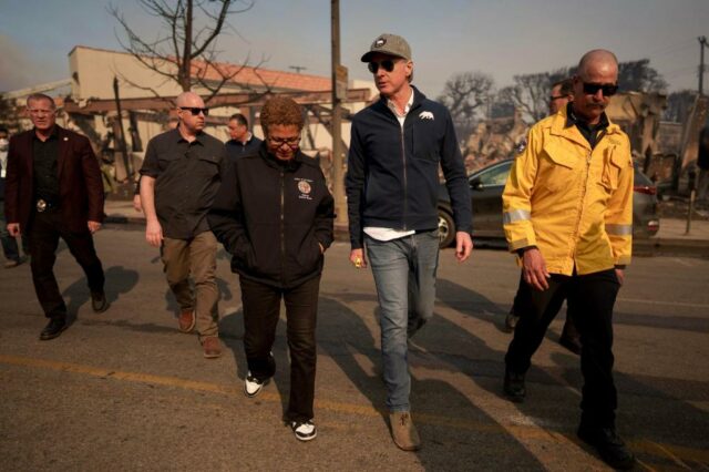 Der Gouverneur von Kalifornien, Gavin Newsom, ordnet eine unabhängige Untersuchung zu trockenen Hydranten bei Bränden in Los Angeles an

