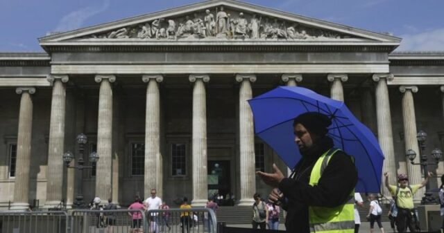 Nach Angaben des British Museum ist es teilweise geschlossen, nachdem ein entlassener Mitarbeiter die IT-Systeme abgeschaltet hat

