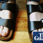 Birkenstock verklagt „Nachahmer“-Konkurrenten und behauptet, ihre Sandalen seien Gebrauchskunst