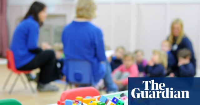 Eltern im walisischen Landkreis werden aufgefordert, in die Schule zu kommen, um die Windel zu wechseln, wenn das Kind nicht auf Toilette gehen kann

