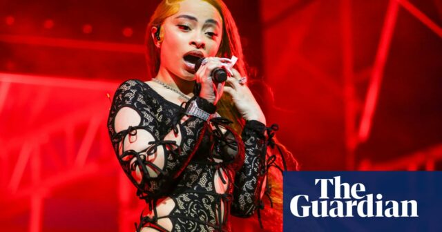 US-Rapper Ice Spice erntet Kritik von Fans wegen „respektlosen“ fünfminütigen Auftritts bei Auftritt in Brisbane

