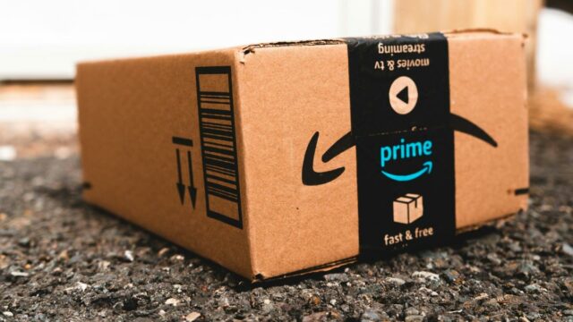 Ab diesem Monat wird Amazon Prime den Bekleidungskäufern nicht mehr erlauben, Kleidung vor dem Kauf anzuprobieren

