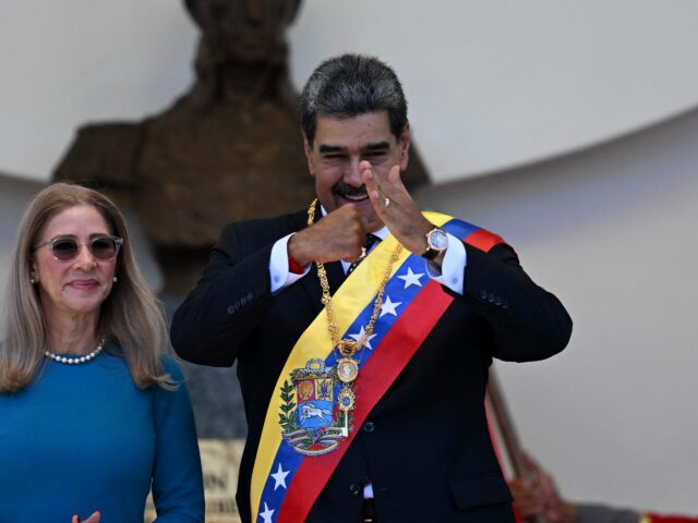 Venezuelas Präsident Maduro ist zum dritten Mal in Folge als Präsident vereidigt worden

